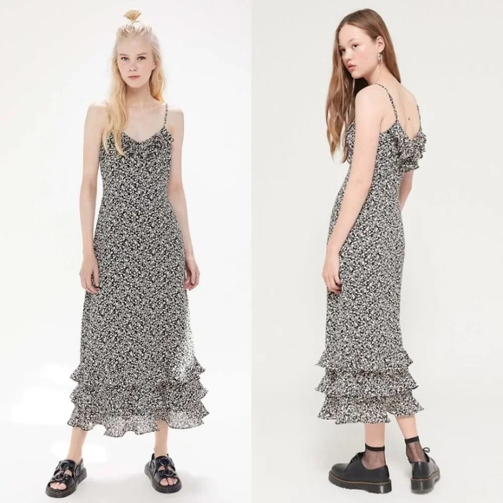 Urban Outfitters Angelica Floral Ruffle Midi Dress Black Cream Size Medium - Picture 12 of 12